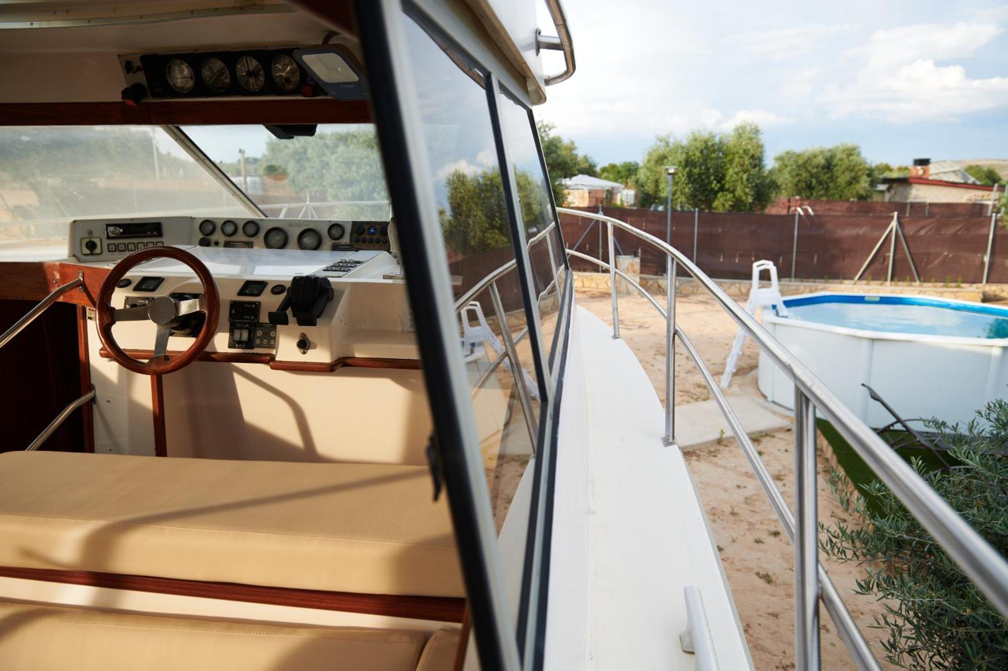 Cuchi-Barco Morata de Tajuna Exterior foto